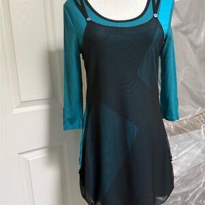 Tricotto Vibrant Blue and Black Tunic -S